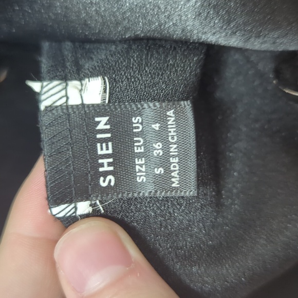 Black Jacket With Silver Chains - Picture 3 of 3